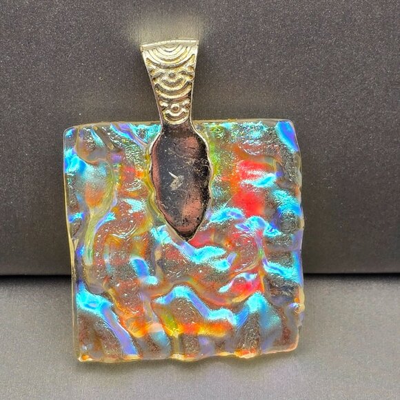 Artisian Dichroic Glass Pendant 1.5" Iridescent Geometric Design Silver-Tone Bai - Picture 6 of 7